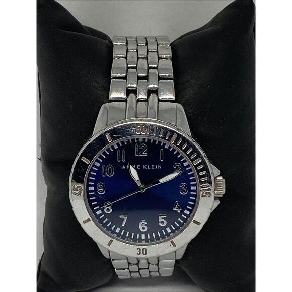 Anne Klein AK/2061 Women's Silver Stainless Steel Analog Dial Quartz Watch WO463 - Picture 3 of 12